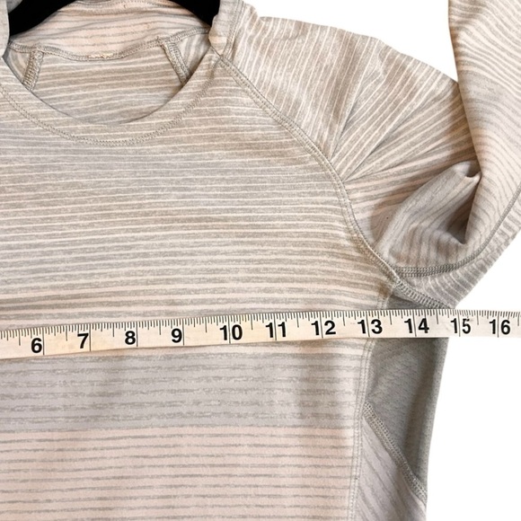 Lululemon Think Fast Long Sleeve- Long Sleeve Running Shirt- Size 2 - Picture 13 of 14